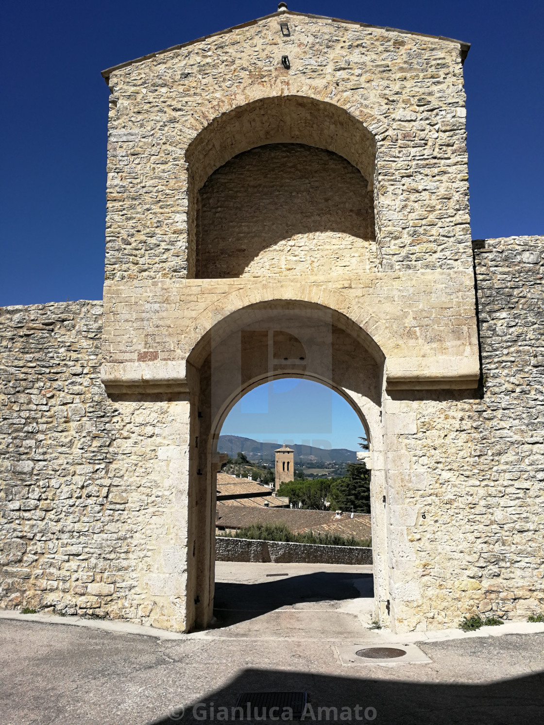 "Spoleto - Scorcio dalla Porta della Rocca di Albornoz" stock image