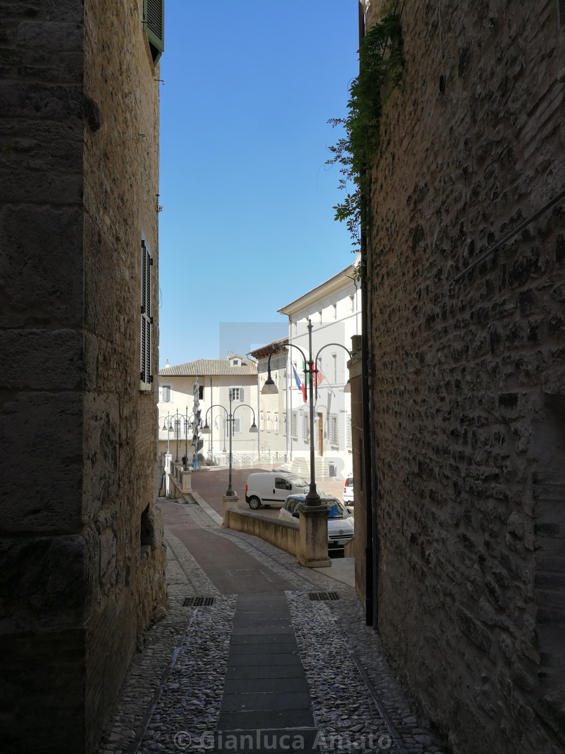 "Spoleto - Scorcio di via del Municipio" stock image