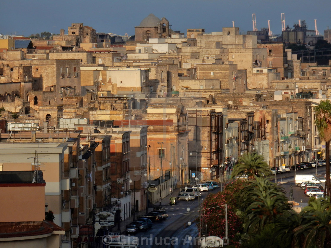 "Taranto - Scorcio della città vecchia all'aba" stock image