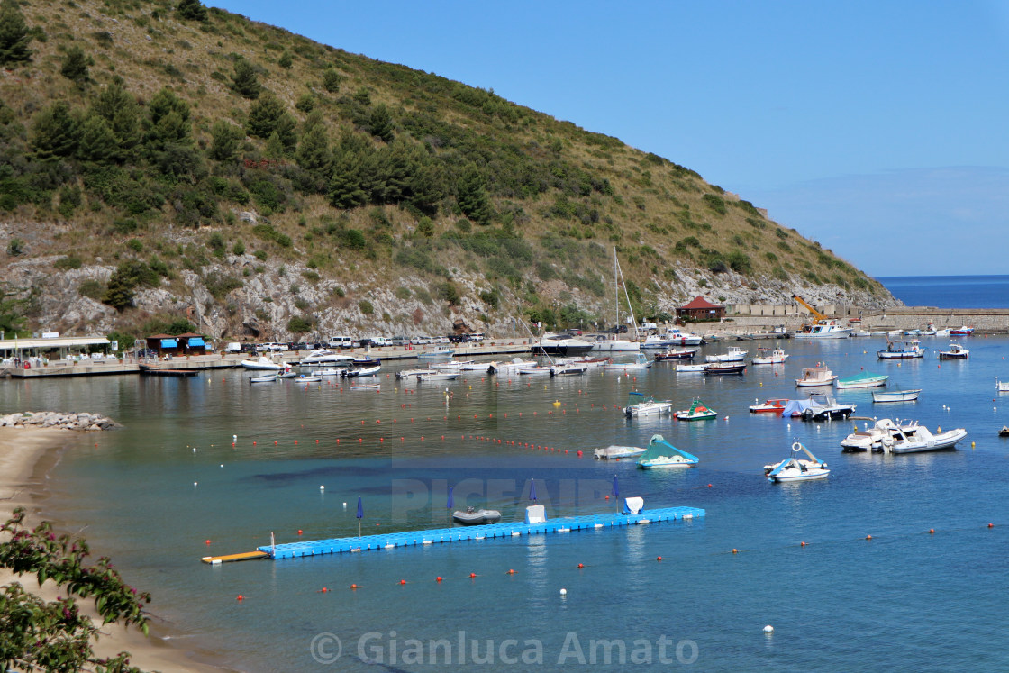 "Palinuro – Pontile galleggiante al lido del porto" stock image