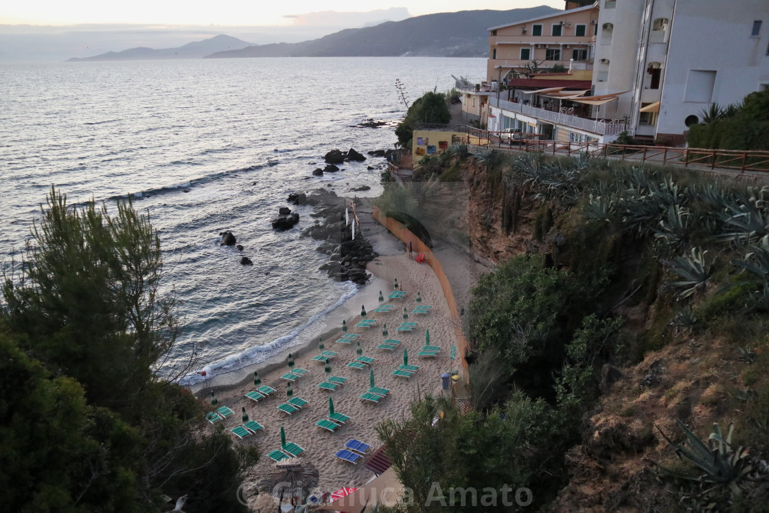 "Palinuro – Scorcio della Spiaggia di Ficocelle al tramonto" stock image