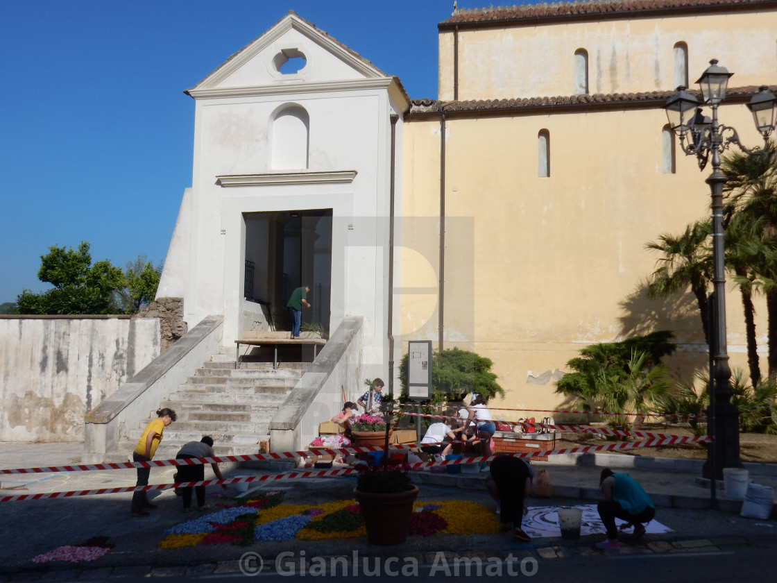 "Sant'Agata de Goti – Infiorata sul sagrato di San Menna" stock image