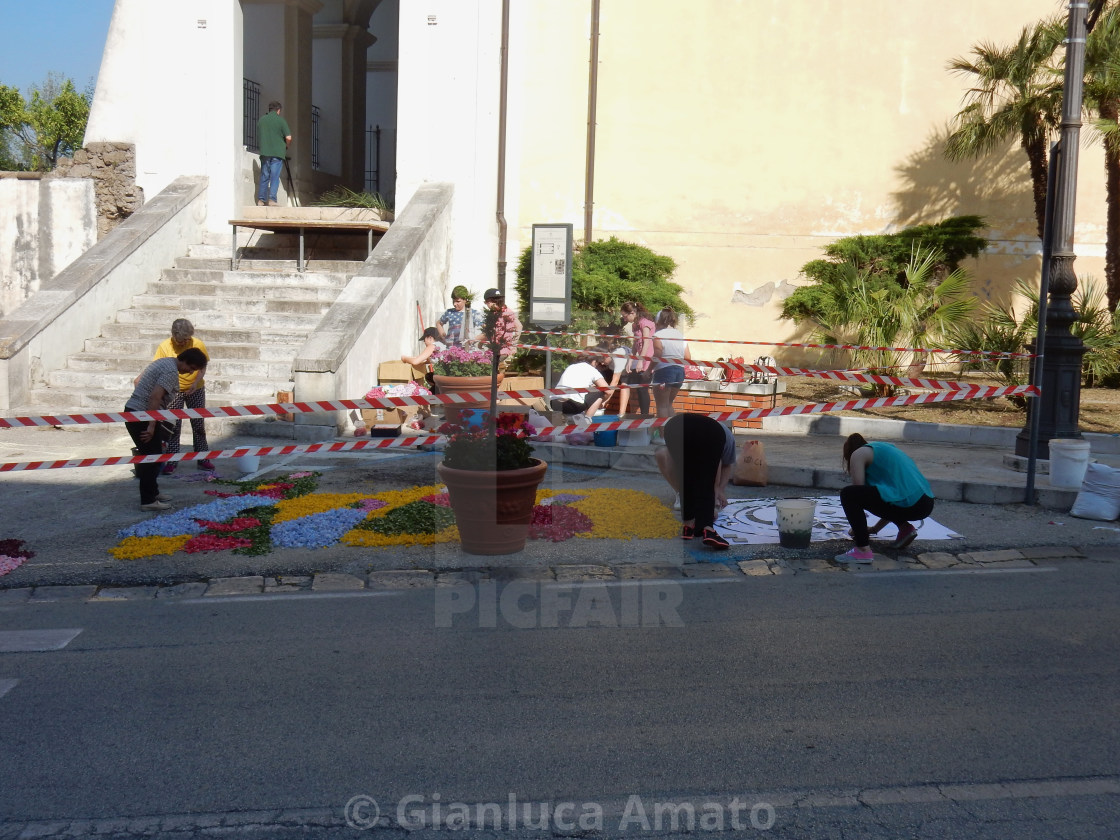 "Sant'Agata de Goti – Infiorata sul sagrato di S. Menna" stock image