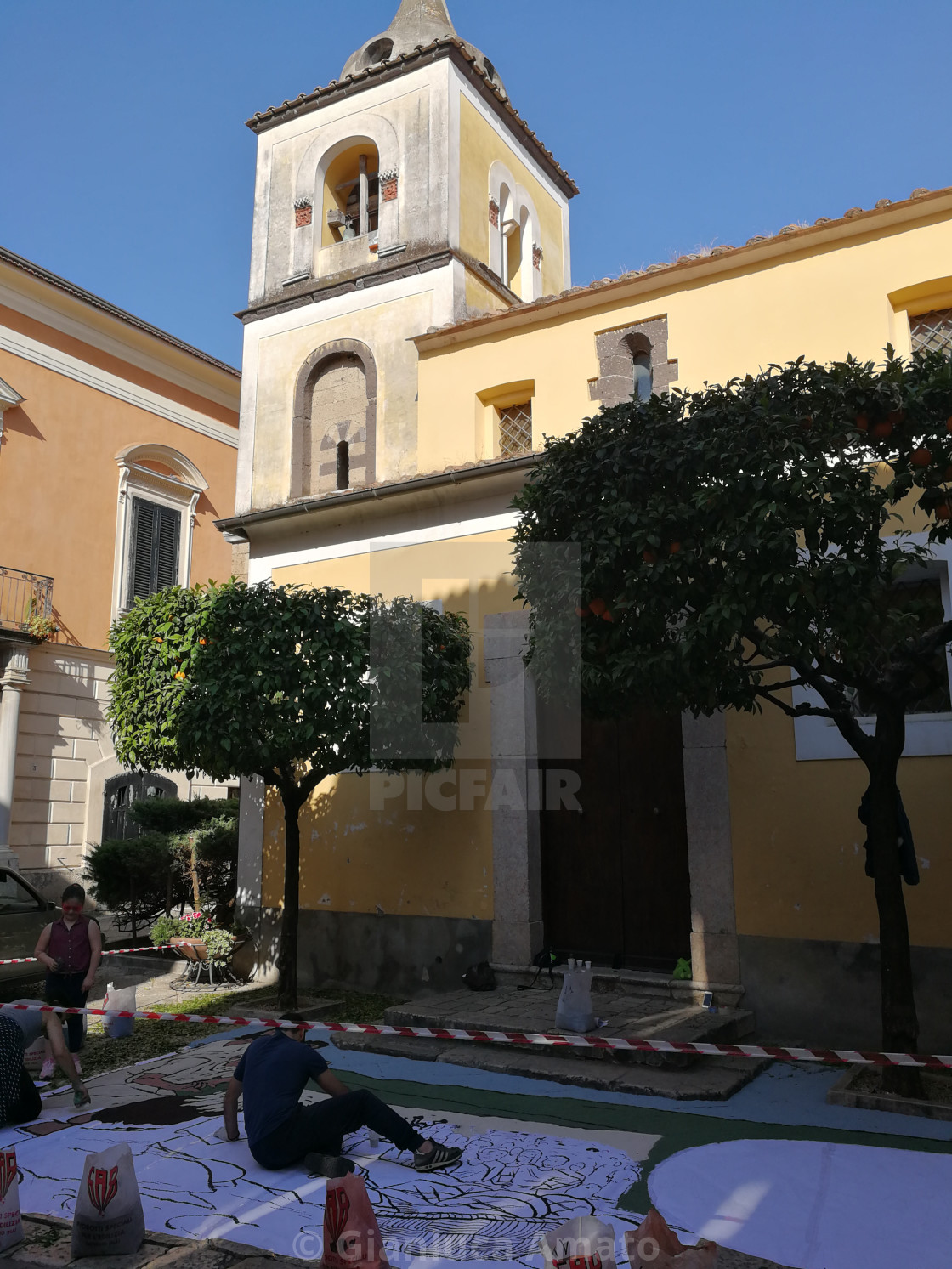 "Sant'Agata dei Goti - Bozzetto sul sagrato" stock image