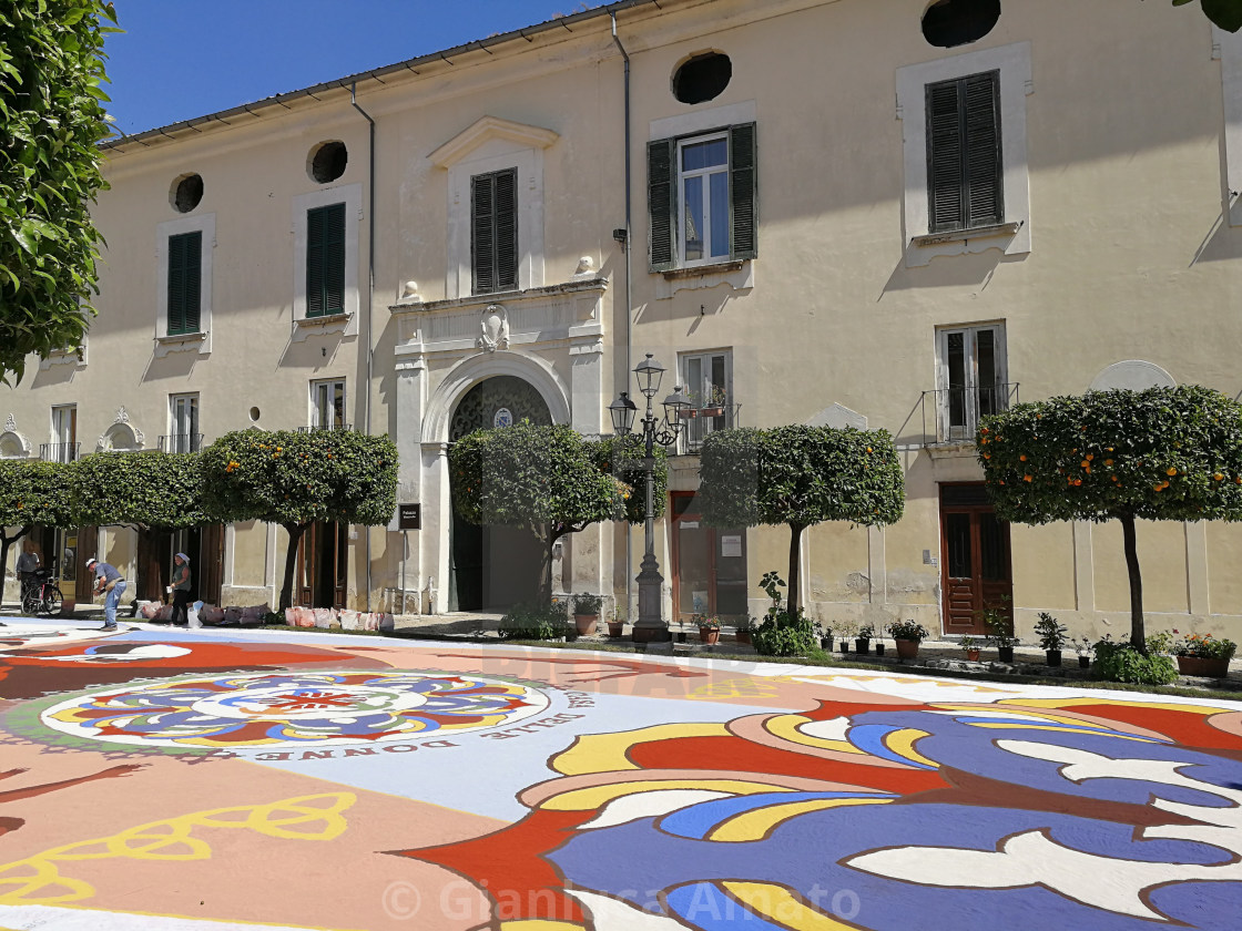 "Sant'Agata dei Goti - Infiorata al Palazzo Vescovile" stock image