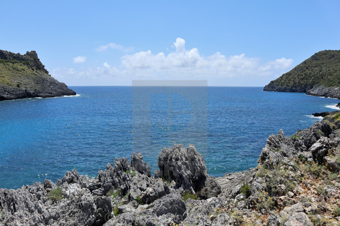 "Marina di Camerota - Baia di Cala Bianca dalla scogliera" stock image