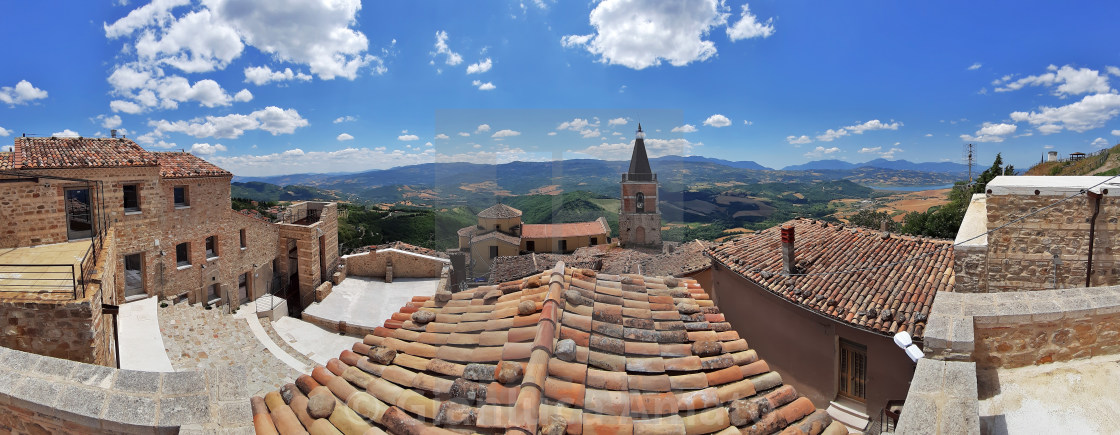 "Cairano - Panoramica del centro storico" stock image