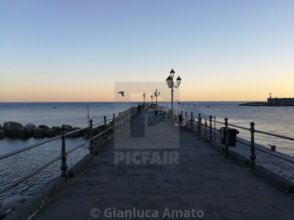 "Amalfi - Pontile al tramonto" stock image