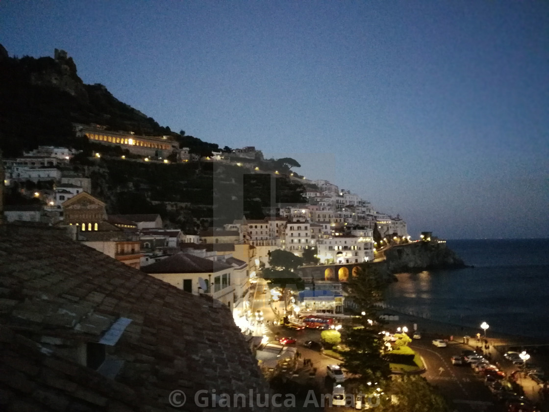 "Amalfi - Scorcio panoramico la sera" stock image