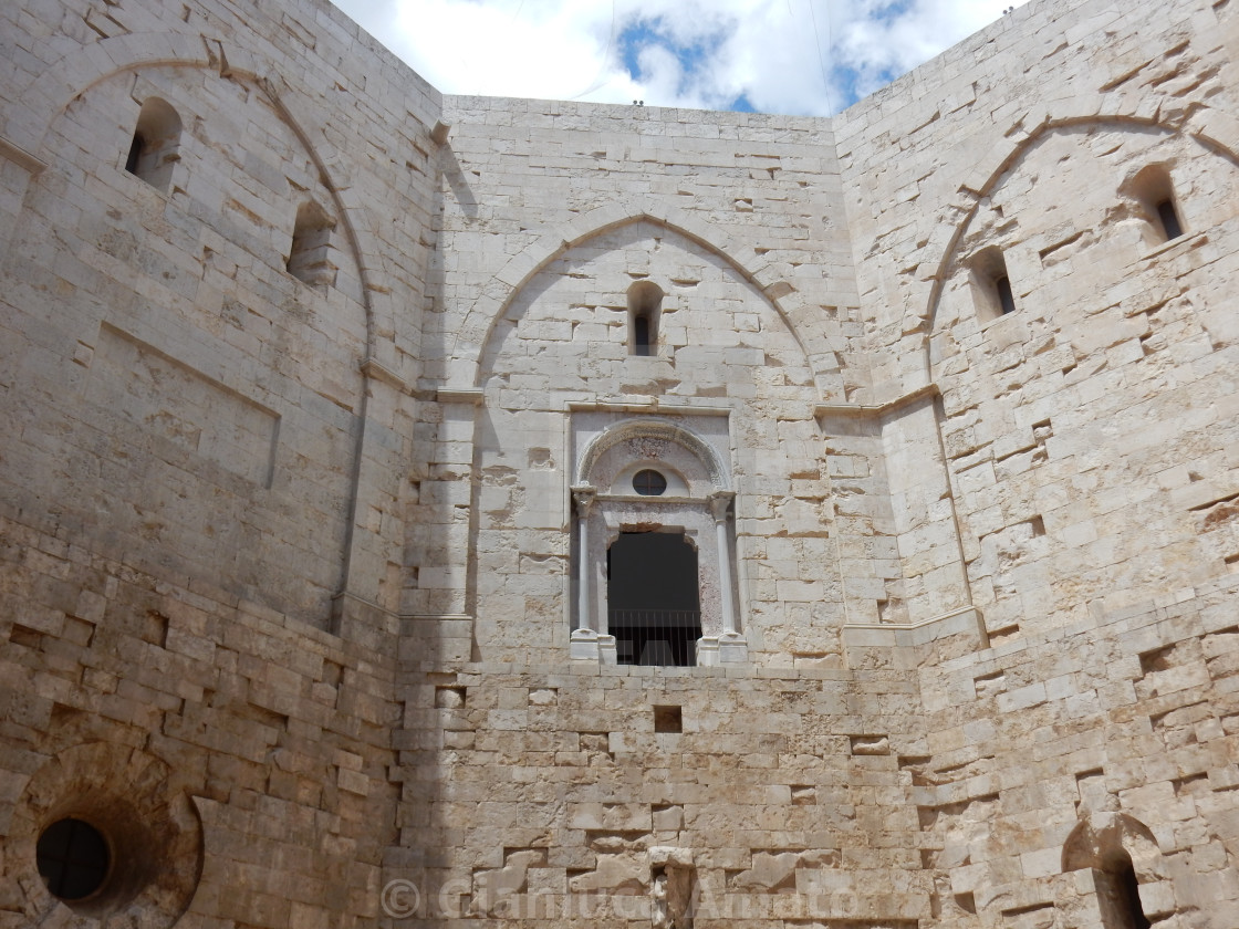 "Andria - Castel del Monte dal cortile" stock image