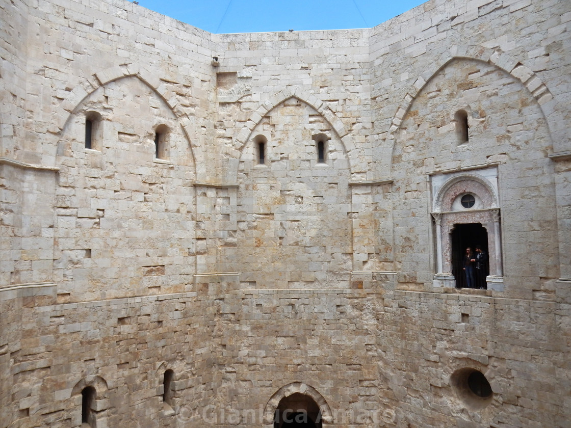 "Andria - Facciate nel cortile di Castel del Monte" stock image