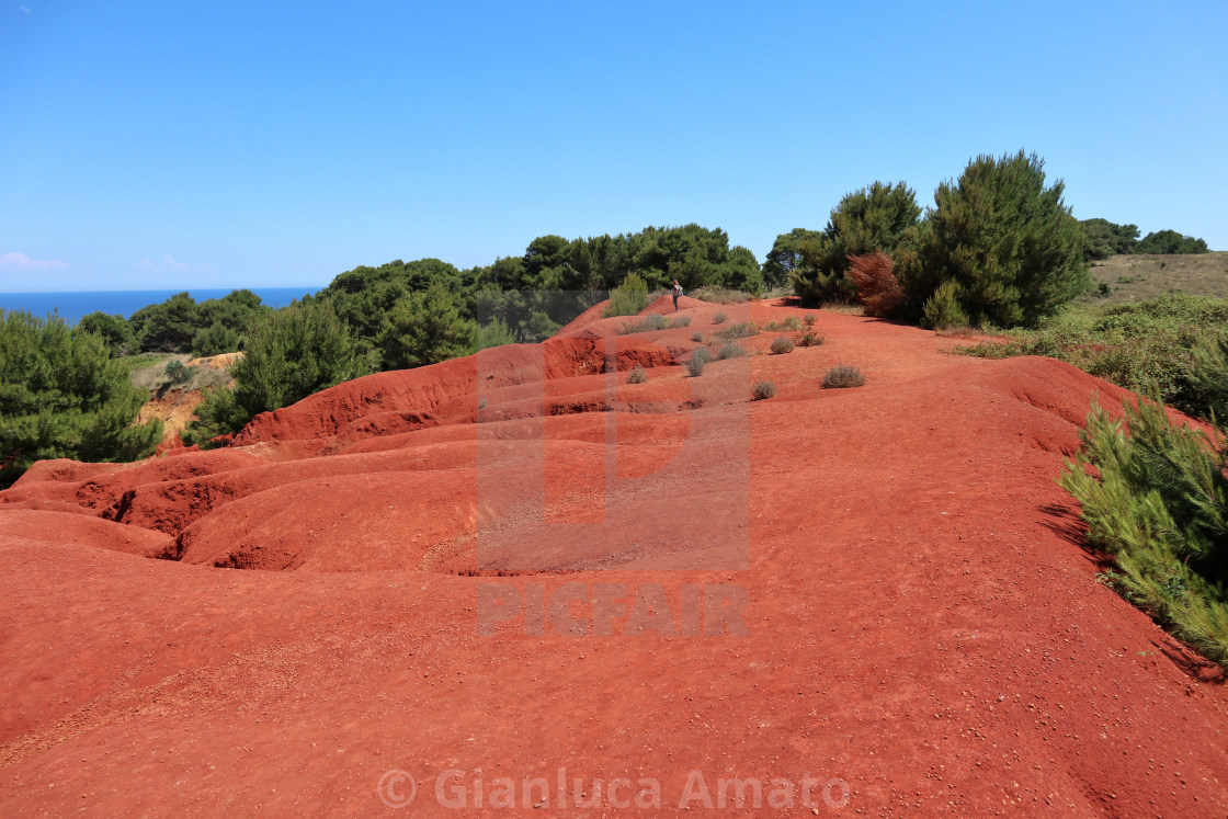 "Otranto - Sentiero sulla cima della cava di bauxite" stock image