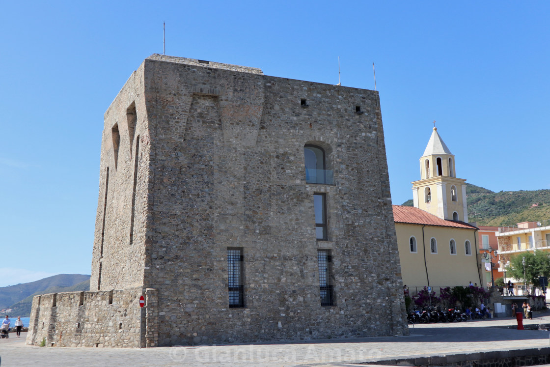 "Acciaroli - Torre normanna al porto" stock image