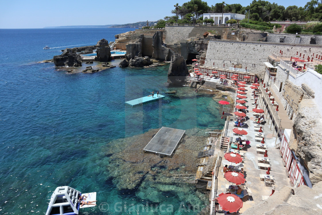 "Santa Cesarea Terme - Tintarella a Bagno Marino" stock image