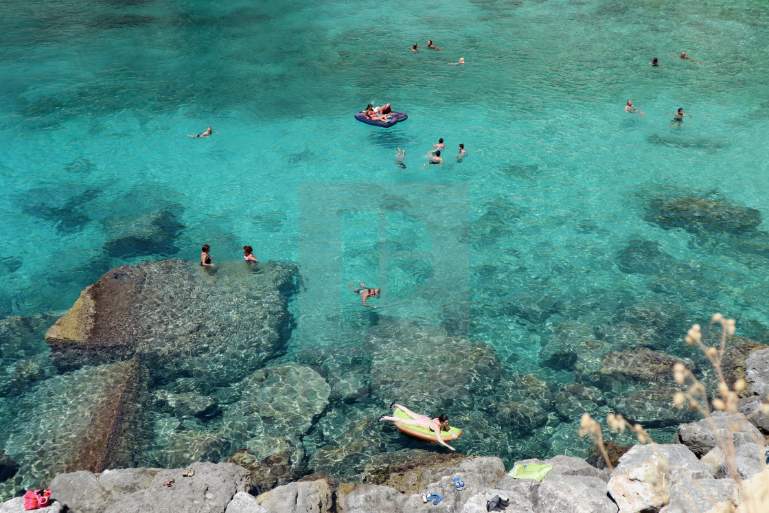 "Santa Cesarea Terme - Baia di Porto Miggiano dal sentiero di accesso" stock image