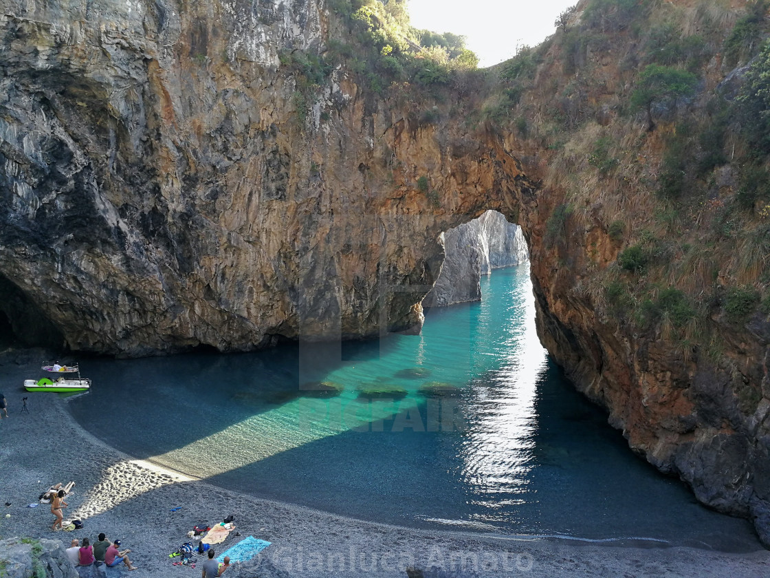 "San Nicola Arcella - Spiaggia dell'Arco Magno al tramonto" stock image