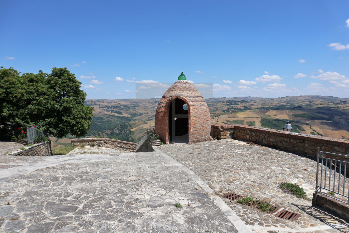 "Cairano - Chiosco di mattoni nel centro storico" stock image