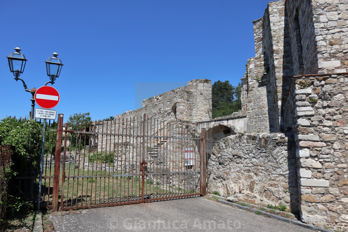 "Conza - Accesso superiore all'area archeologica" stock image