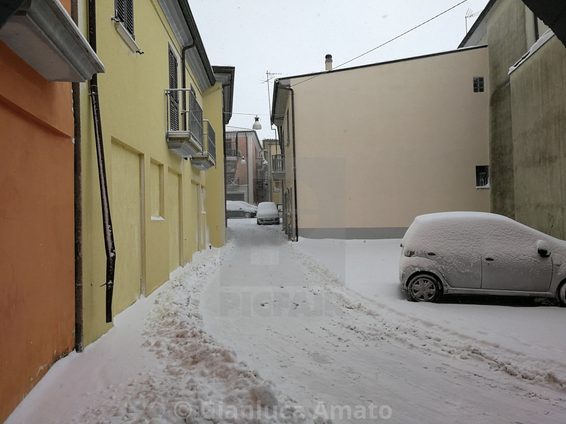 "Sant'Angelo dei Lombardi - Scorcio invernale dei vicoli" stock image