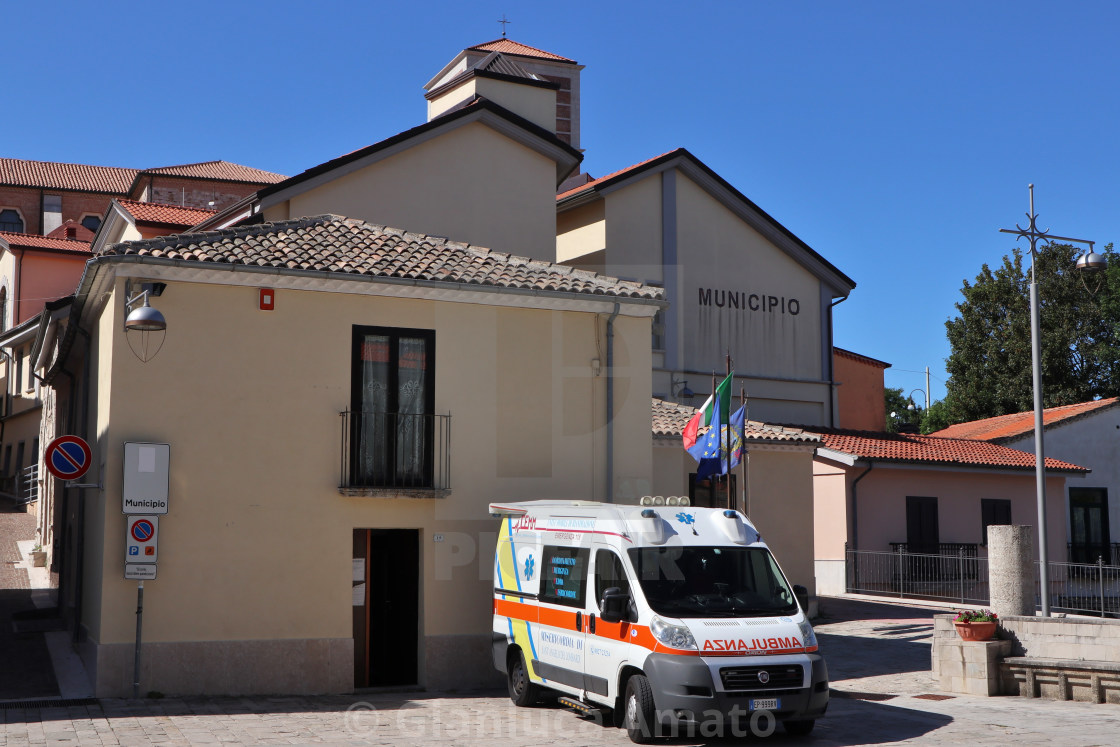 "Sant'Angelo dei Lombardi - Ambulanza in piazza" by Gianluca Amato - $2.53 "Sant'Angelo dei Lombardi - Ambulanza in piazza" stock image
