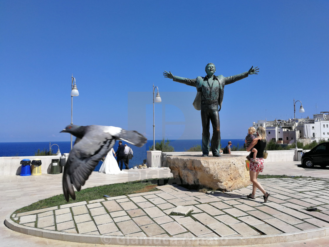 "Polignano a Mare - Piccione all'improvviso" stock image