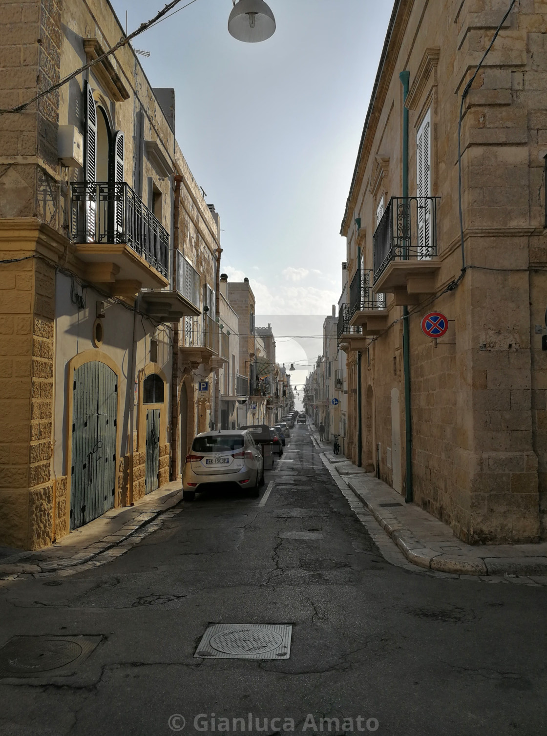 "Polignano a Mare - Vicolo del centro" stock image