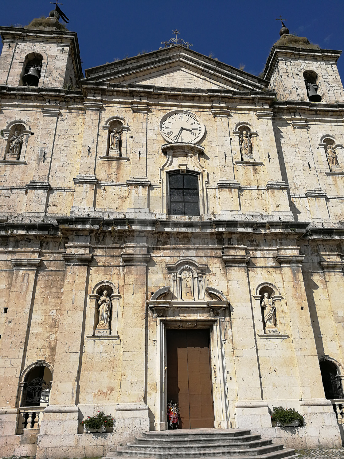 "Castel di Sangro - Basilica di Santa Maria Assunta" stock image