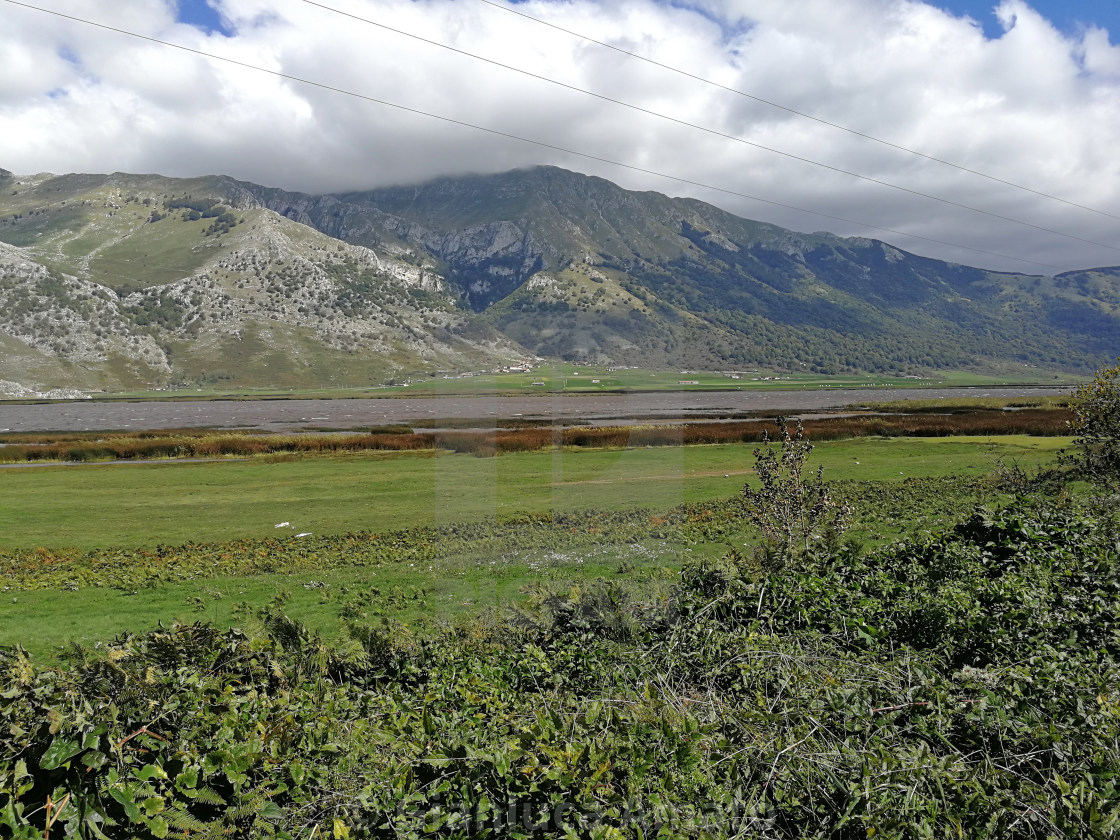 "Lago del Matese sferzato dal vento" stock image