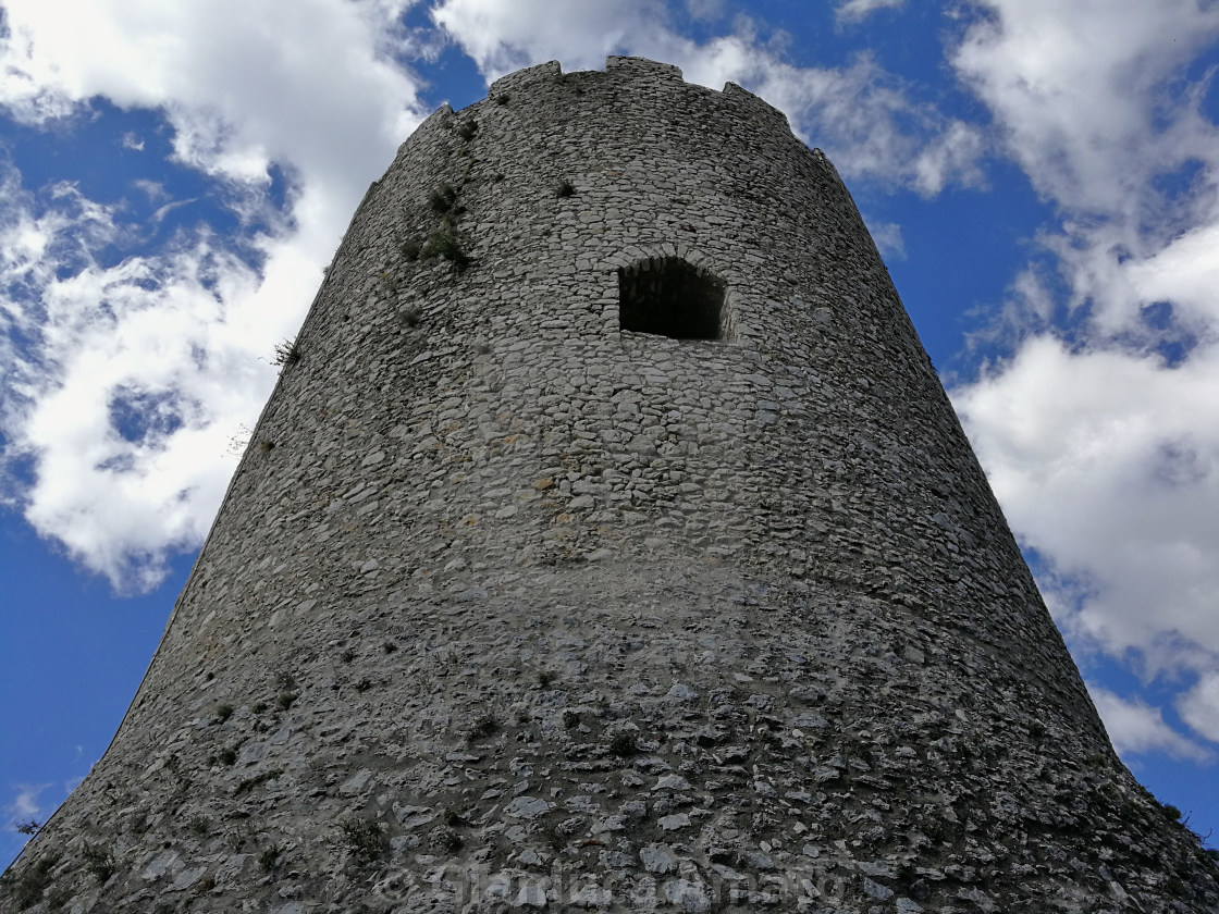 "Castello del Matese - Torre Normanna dal basso" stock image