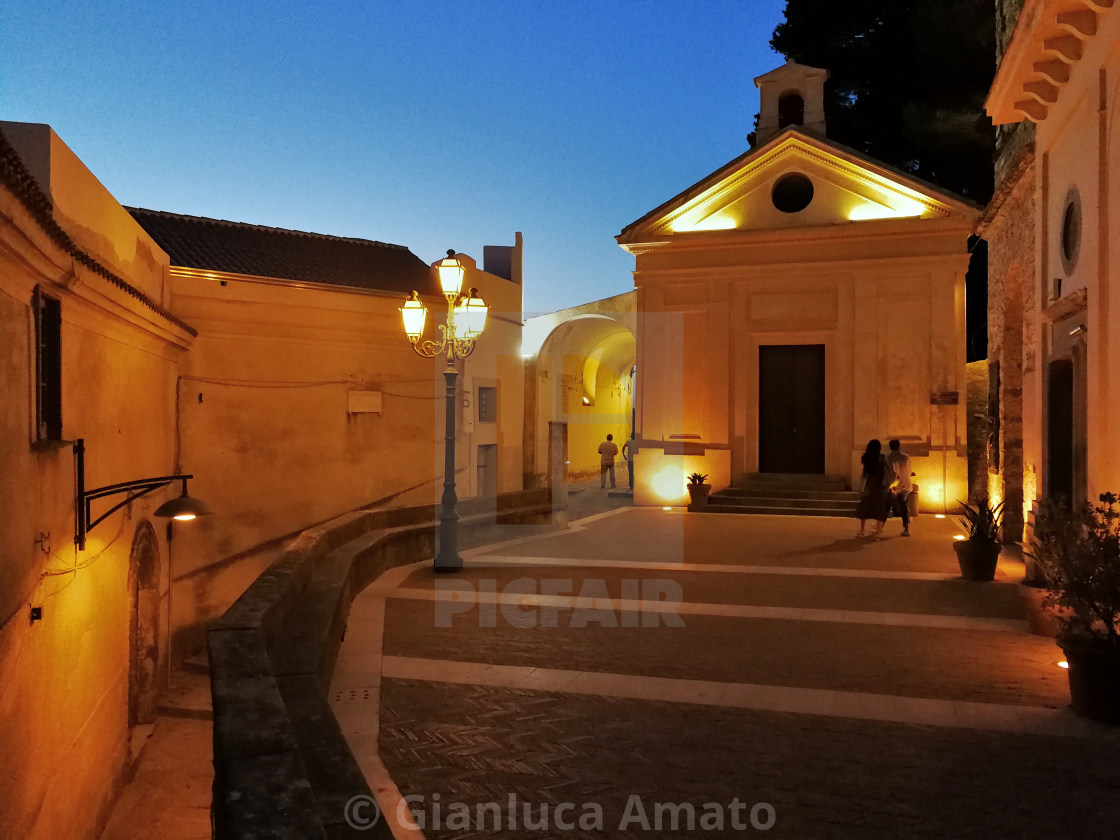 "Castellabate - Piazzetta della basilica" stock image