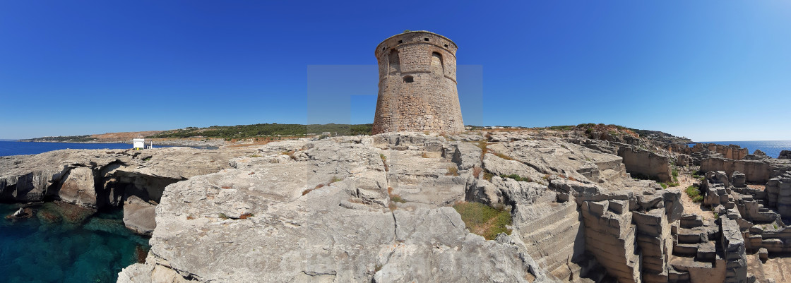 "Santa Cesarea Terme - Panoramica a Torre Miggiano dalla scogliera" stock image