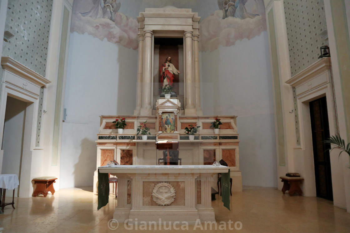 "Santa Cesarea Terme - Altare della Chiesa del Sacro Cuore" stock image