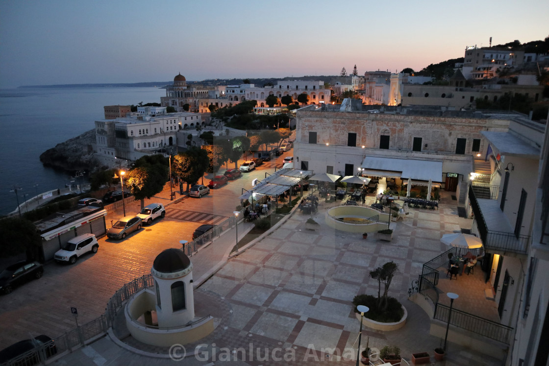 "Santa Cesarea Terme - Scorcio del paese di sera" stock image