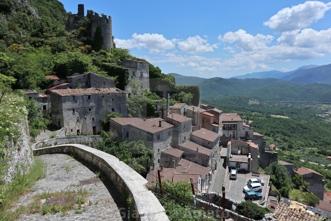 "Pesche - Panorama del borgo" stock image