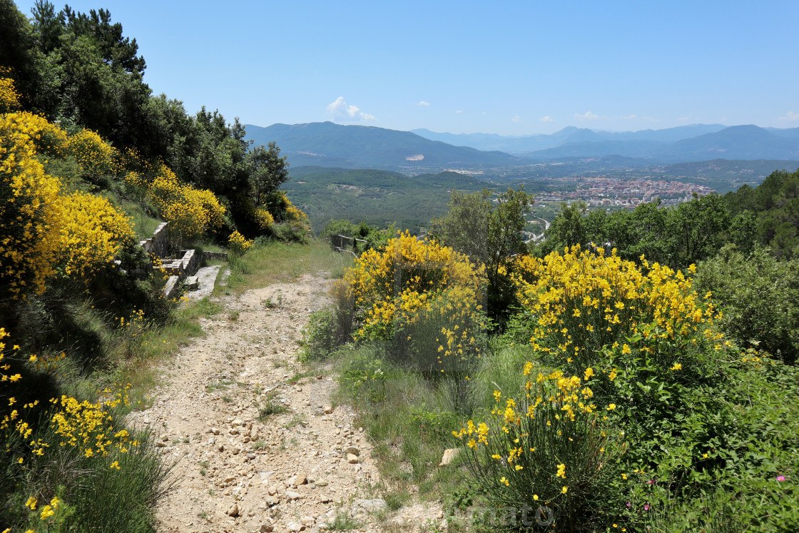 "Pesche - Sentiero al Monte San Bernardo" stock image