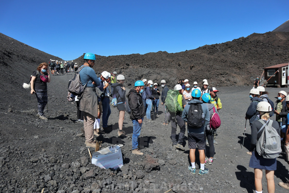 "Etna - Escursionisti a Torre del Filosofo" stock image