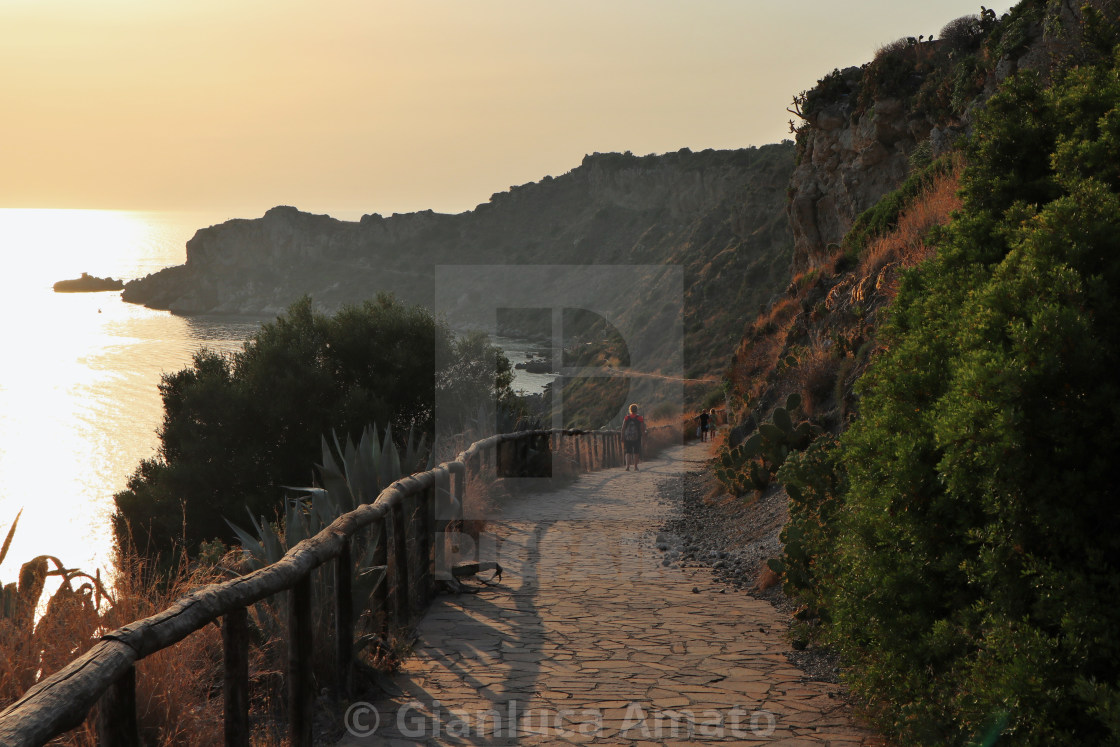 "Milazzo - Sentiero costiero per Capo Milazzo al tramonto" stock image