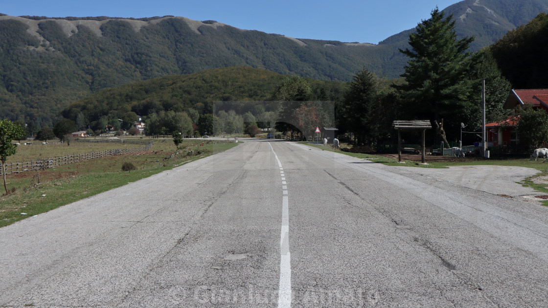 "Bagnoli Irpino - Strada circumlacuale di Lago Laceno" stock image