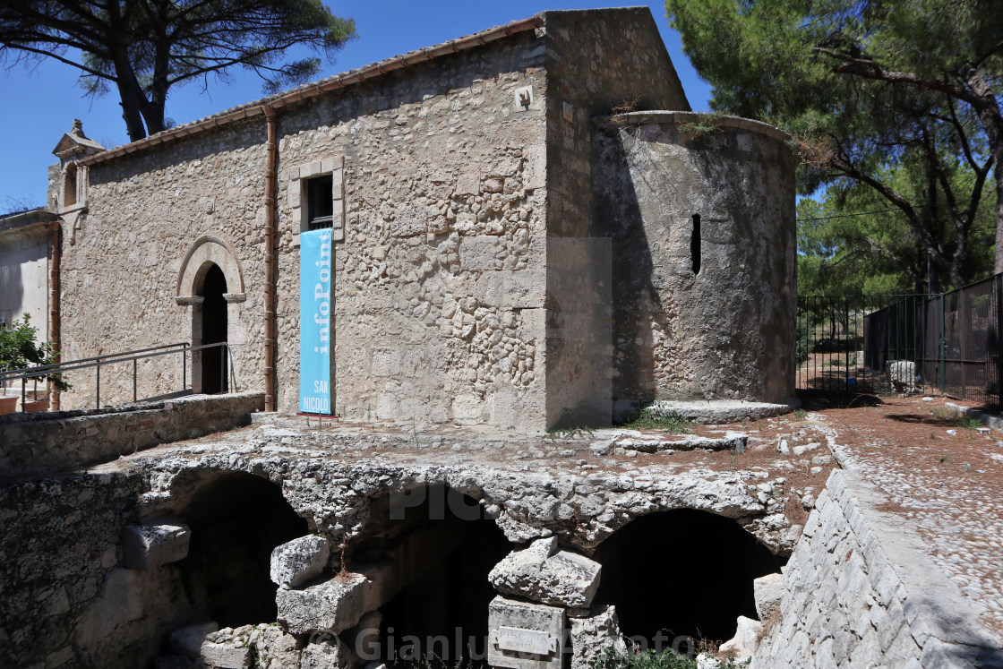 "Siracusa - Chiesa di San Nicolò sulla Piscina Romana" stock image