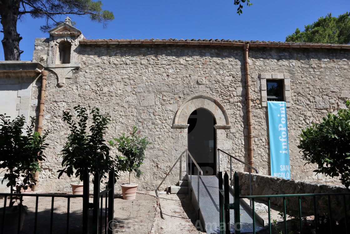 "Siracusa – Info point del Parco Archeologico Neapolis" stock image