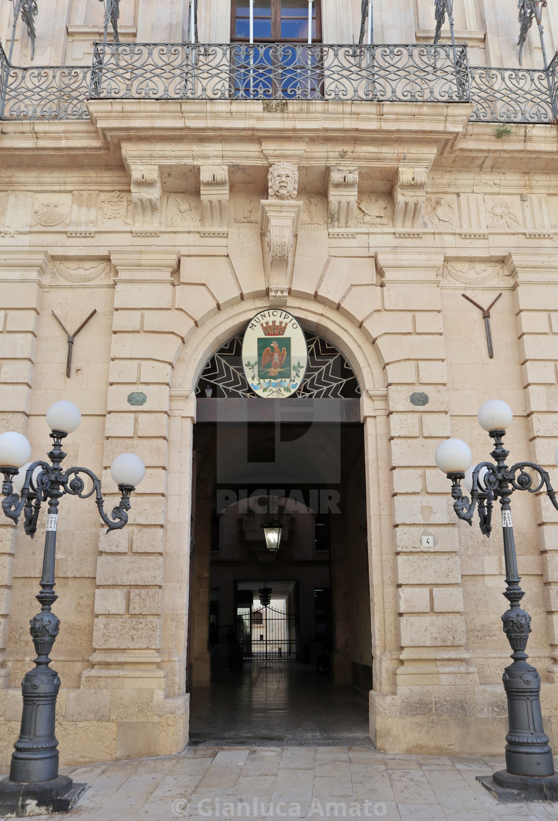 "Siracusa - Entrata del Municipio" stock image