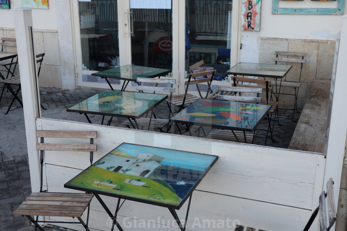 "Siracusa - Tavolini artistici da bar" stock image