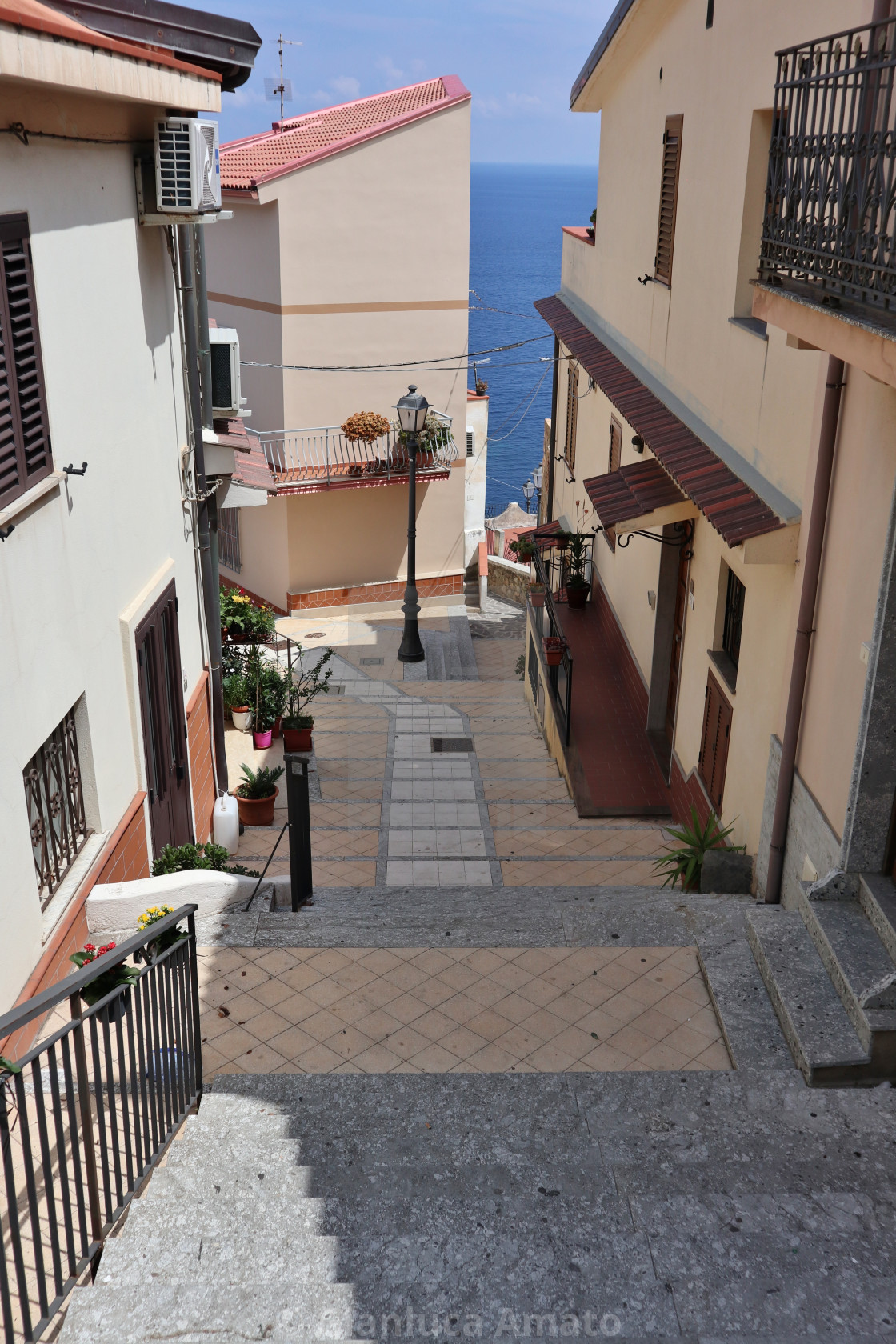 "Scilla - Scorcio della scalinata del centro storico" stock image