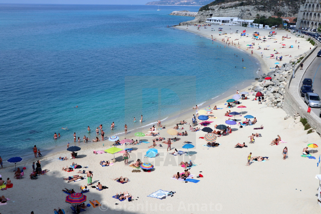 "Tropea - Panorama della spiaggia dalla scalinata di accesso del Santuario" stock image