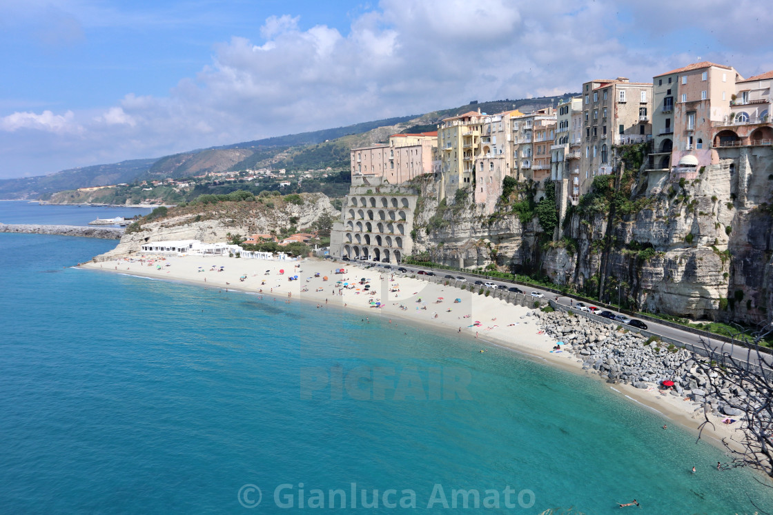 "Tropea - Panorama della Spiaggia della Rotonda dal Santuario dell'Isola" stock image