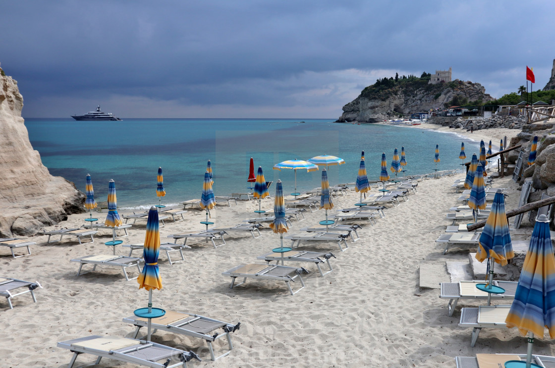 "Tropea - Spiaggia Linguata dalla Spiaggia del Convento" stock image