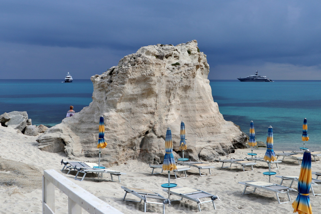 "Tropea - Yachts al largo degli Scogli dei Missaggi" stock image