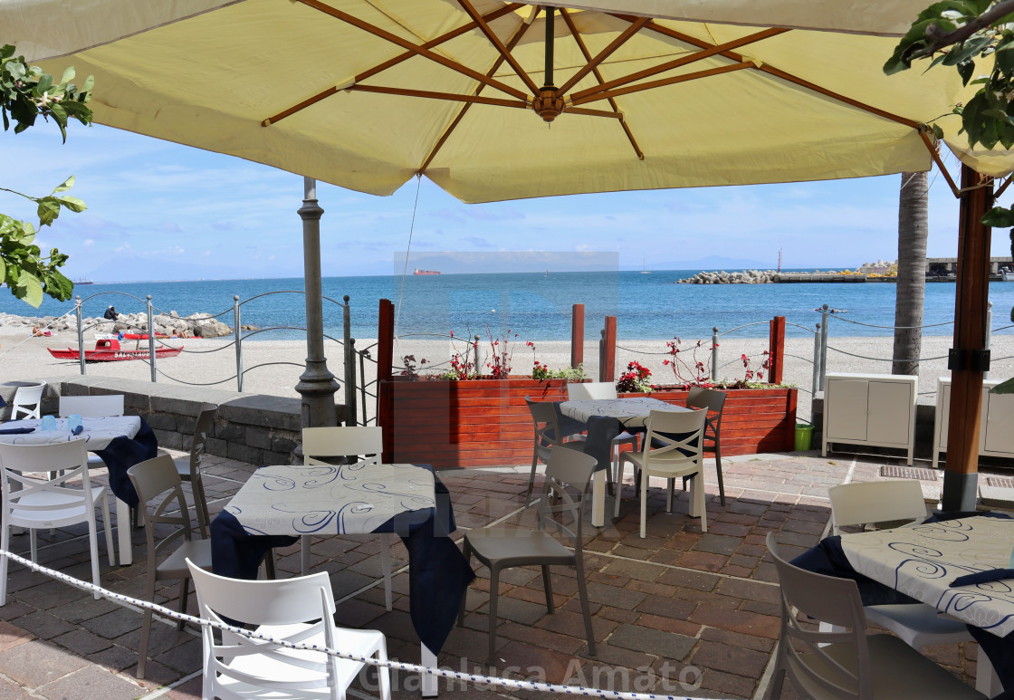 "Cetara - Bar all'aperto alla Spiaggia della Marina" stock image