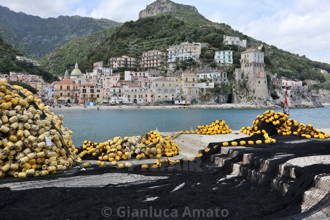 "Cetara - Reti da pesca sul pontile del Porto" stock image