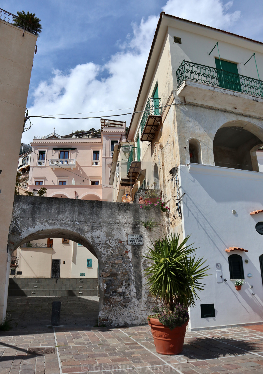 "Cetara - Scorcio del borgo dalla Marina" stock image